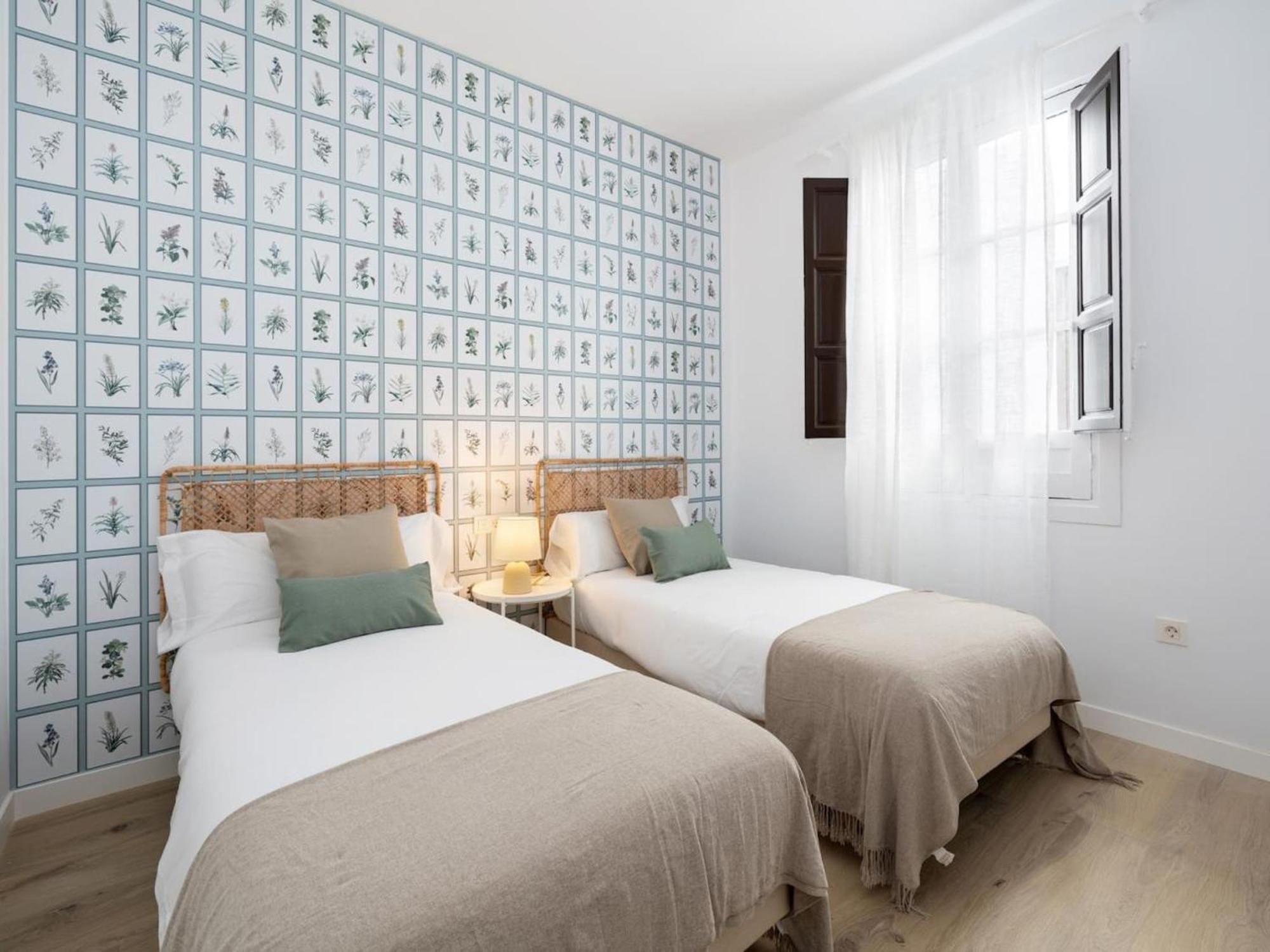 Bright And Elegant Gran Via Apartments Granada Exterior photo