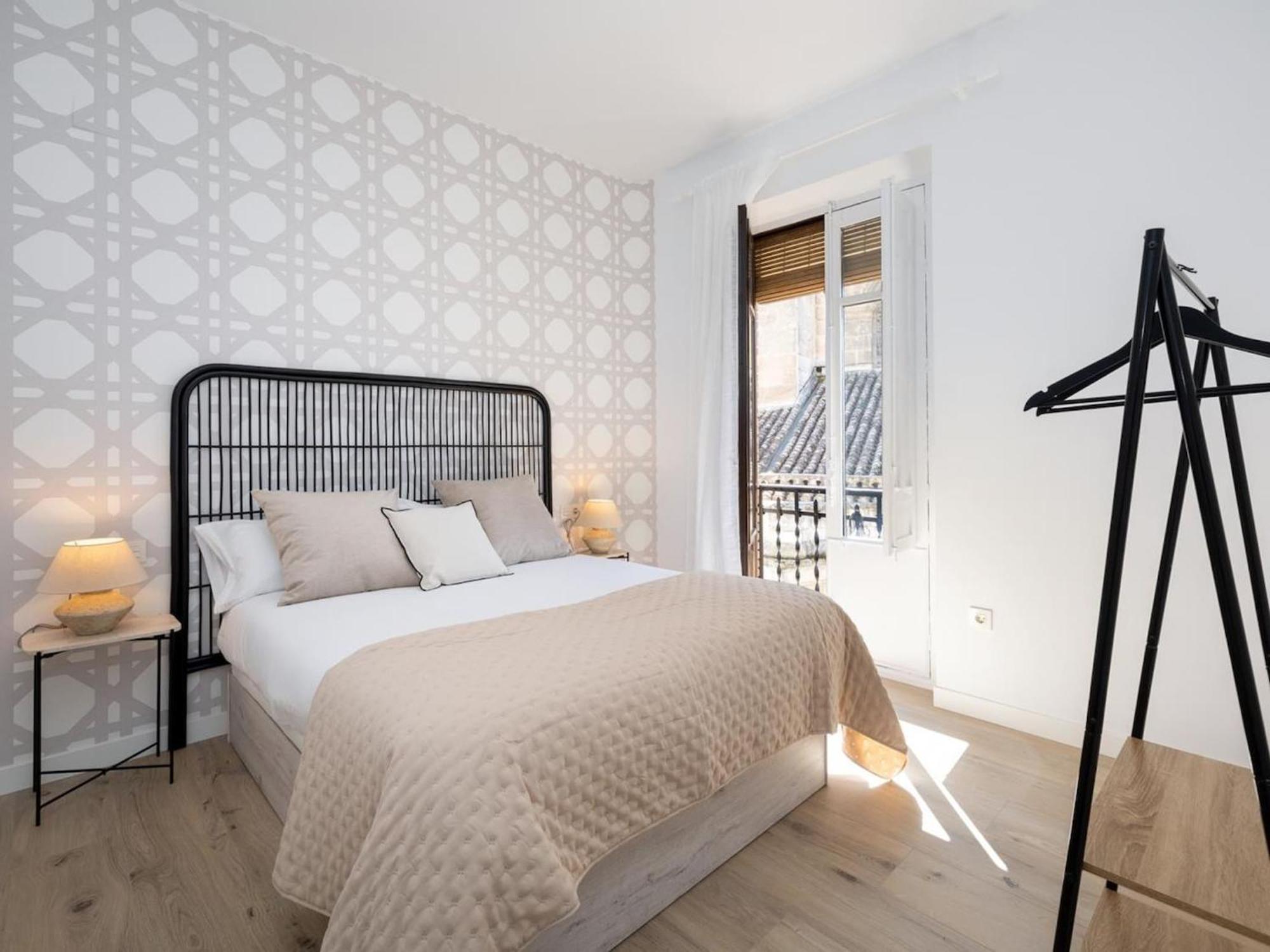 Bright And Elegant Gran Via Apartments Granada Exterior photo